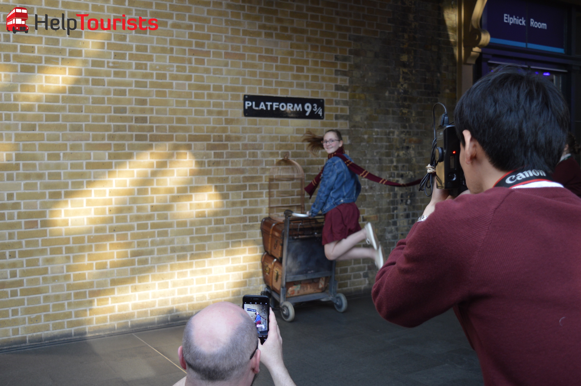 Gleis 9 3:4 Bahnhof King's Cross Harry Potter London