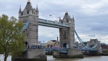 Tower Bridge in London: Tickets, Öffnungszeiten & Glasboden